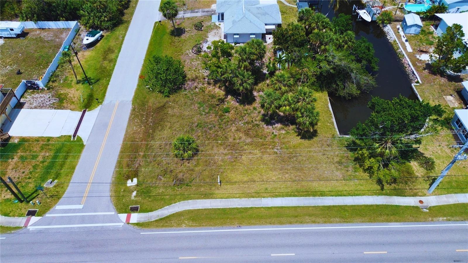 Details for 3128 Banyan Way, PUNTA GORDA, FL 33950