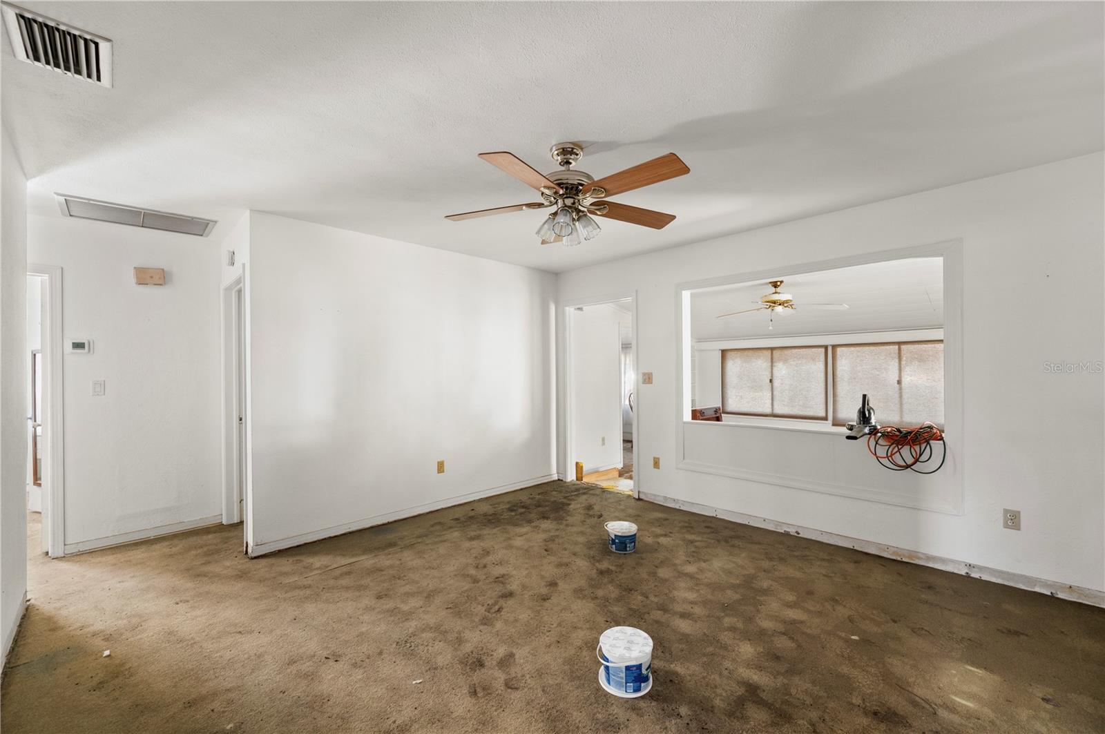 Image 11 of 30 For 210 Harvey Street