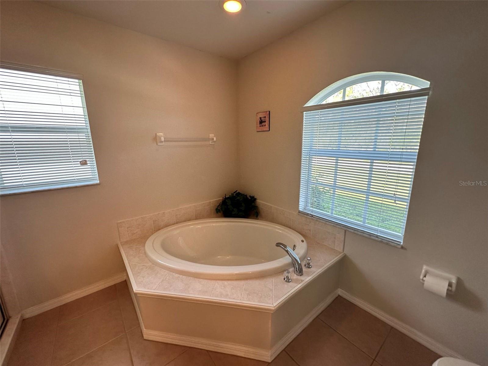 Image 11 of 19 For 6121 Surf Avenue