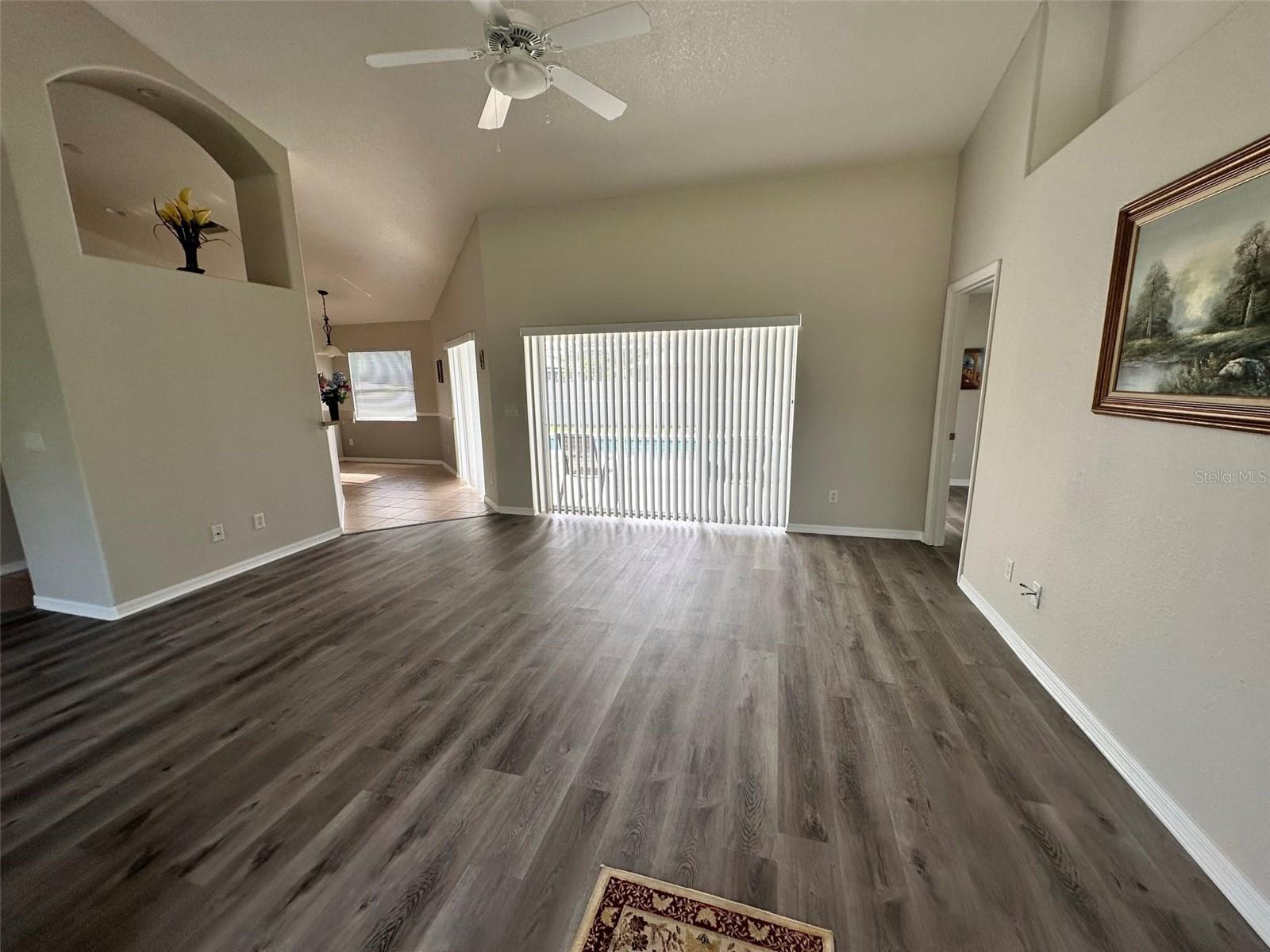 Image 4 of 19 For 6121 Surf Avenue