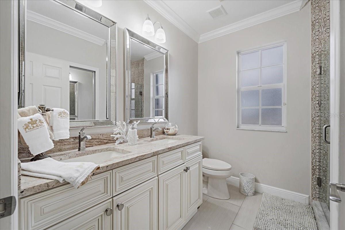 Image 20 of 52 For 4213 28th Street