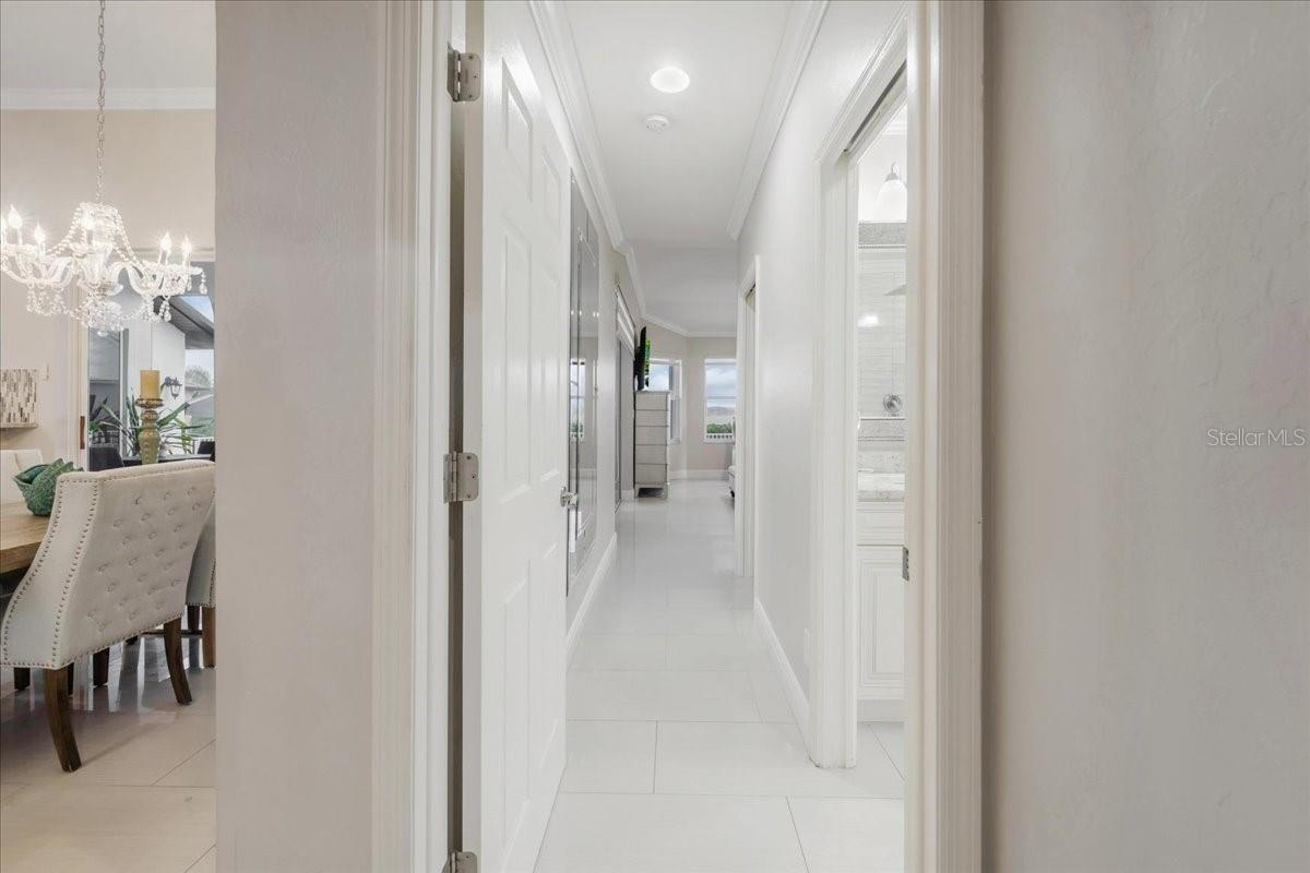 Image 21 of 52 For 4213 28th Street