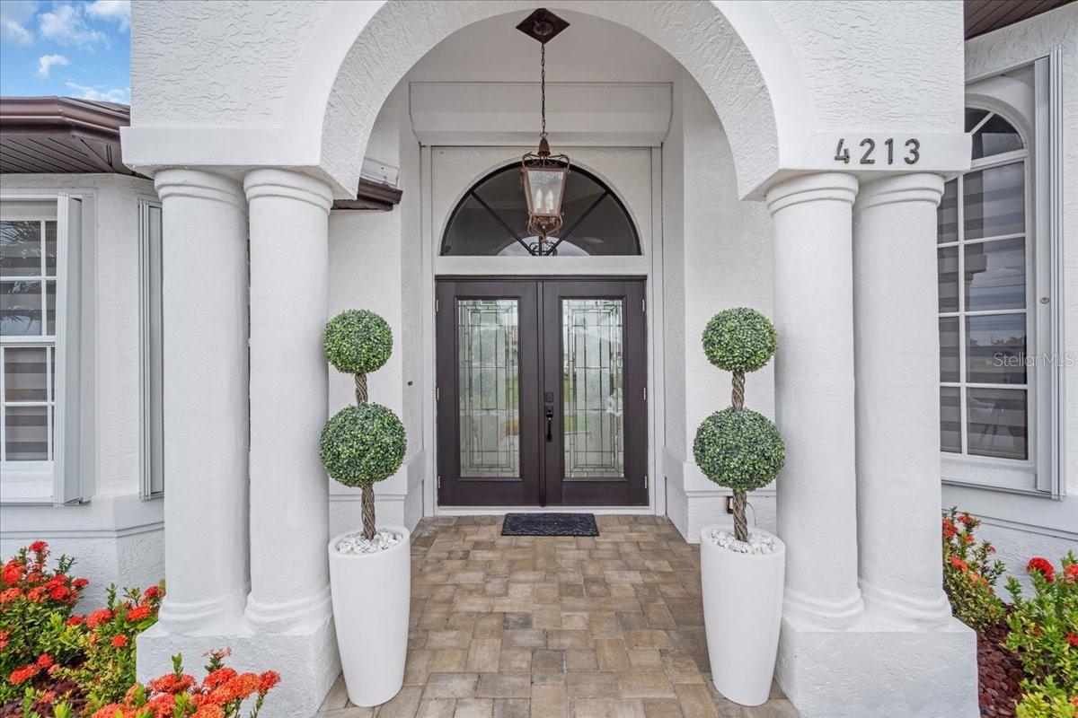Image 4 of 52 For 4213 28th Street