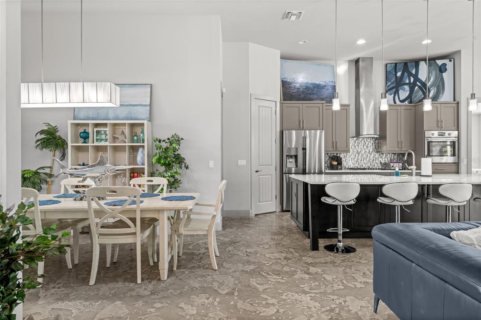 Image 12 of 61 For 528 14th Terrace