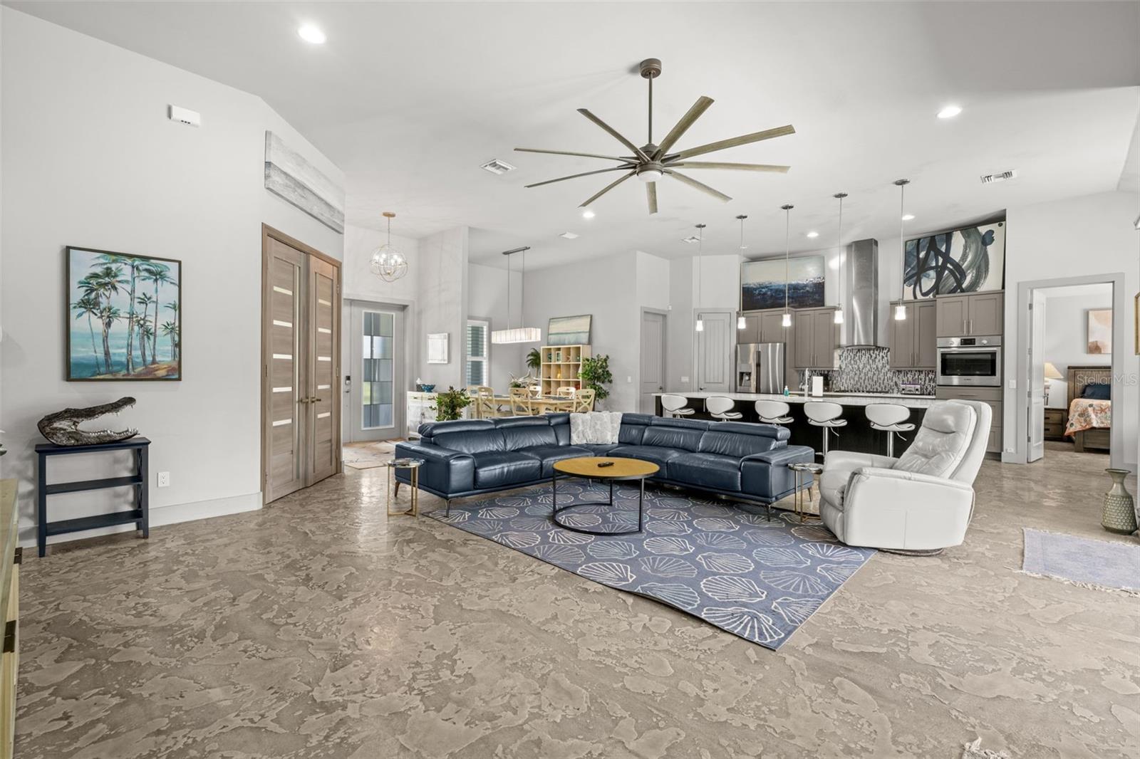 Image 14 of 61 For 528 14th Terrace