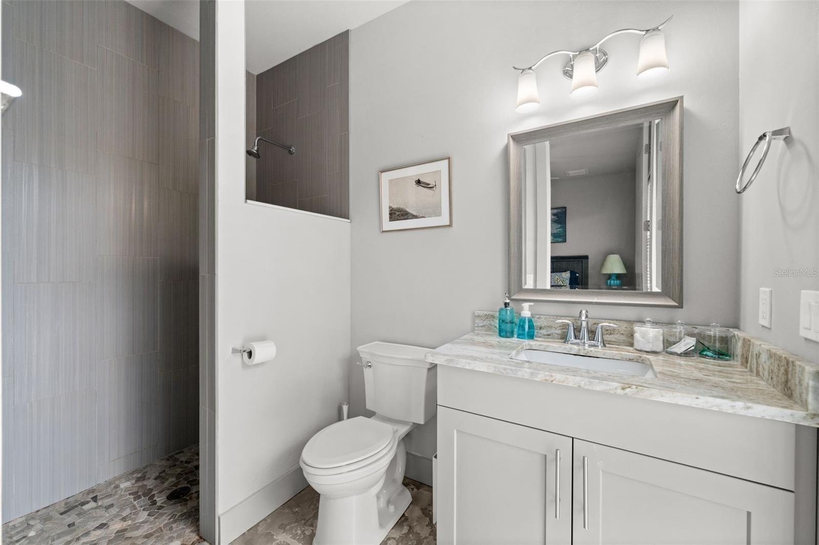 Image 24 of 61 For 528 14th Terrace