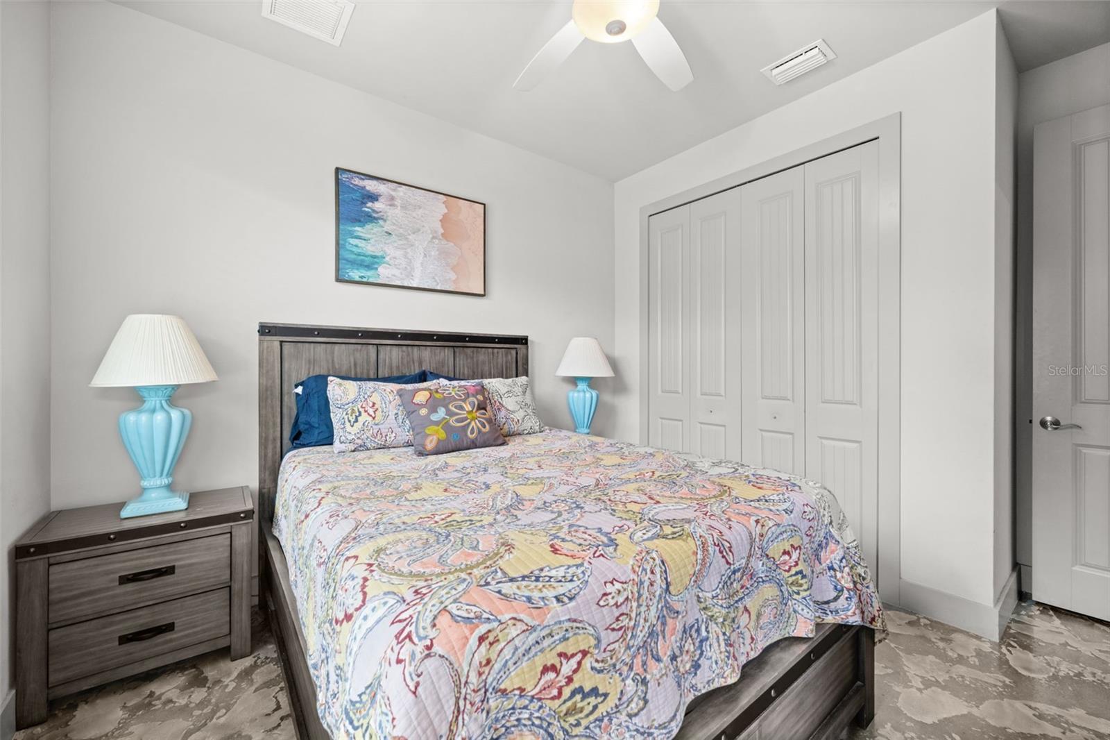 Image 30 of 61 For 528 14th Terrace