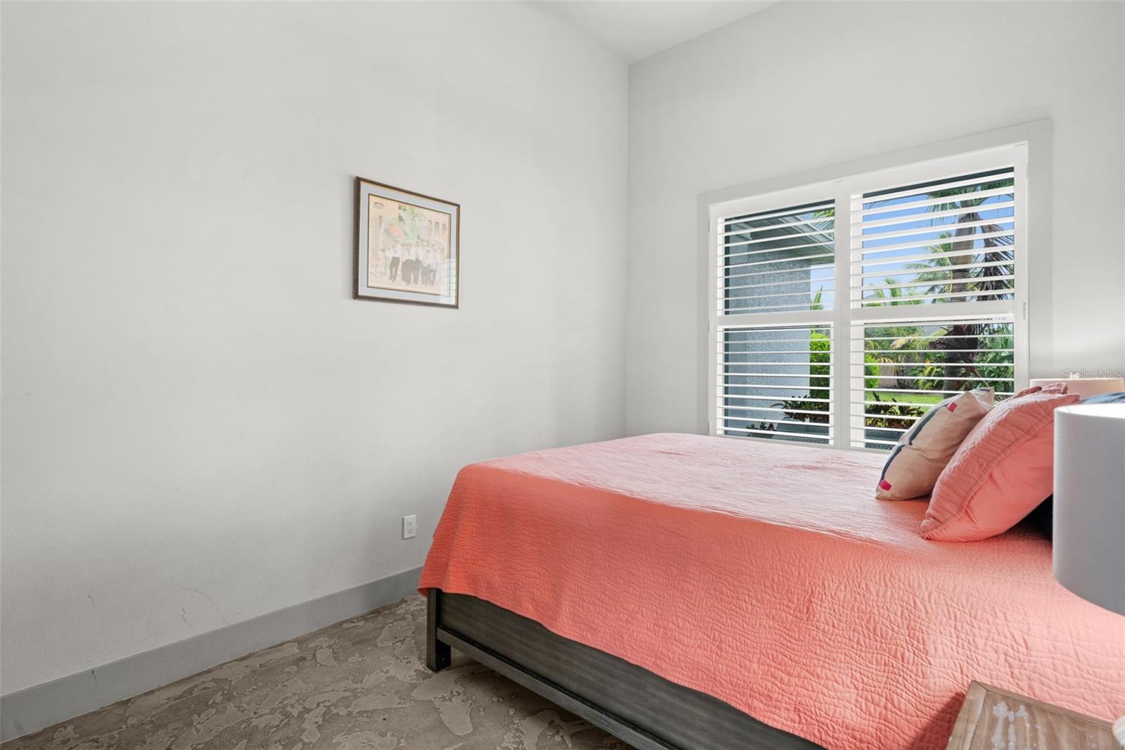 Image 36 of 61 For 528 14th Terrace