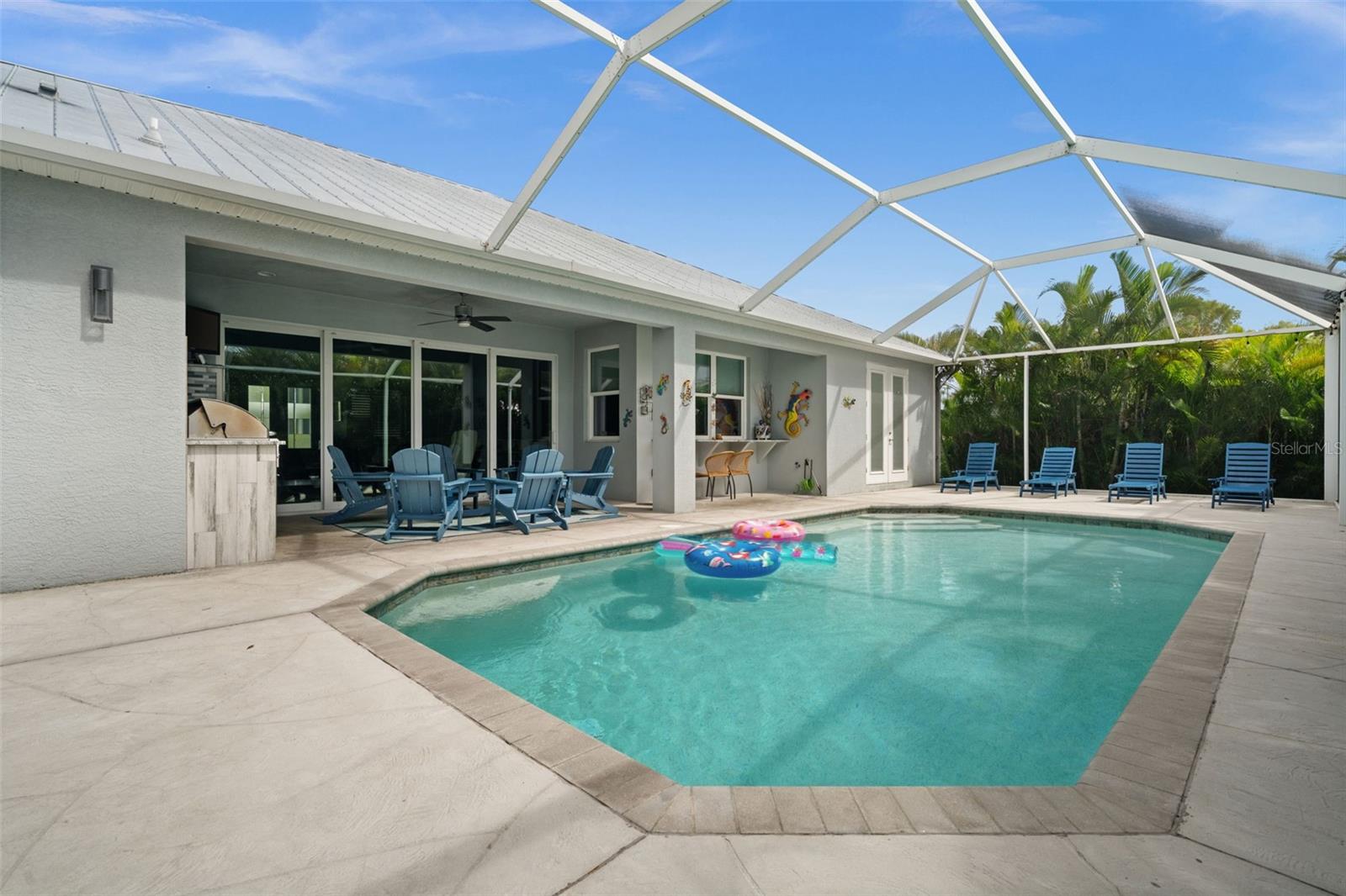 Image 43 of 61 For 528 14th Terrace