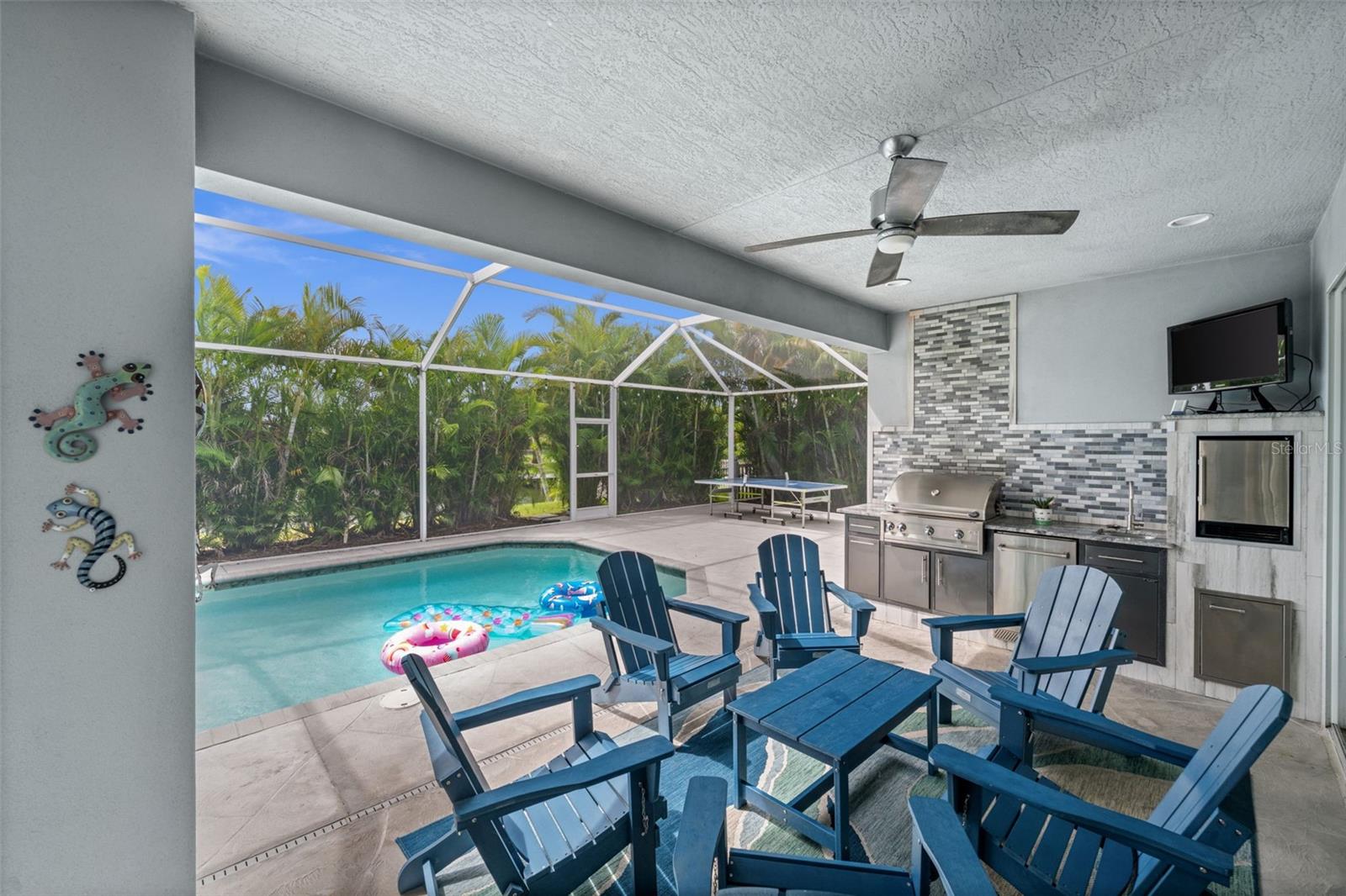 Image 46 of 61 For 528 14th Terrace