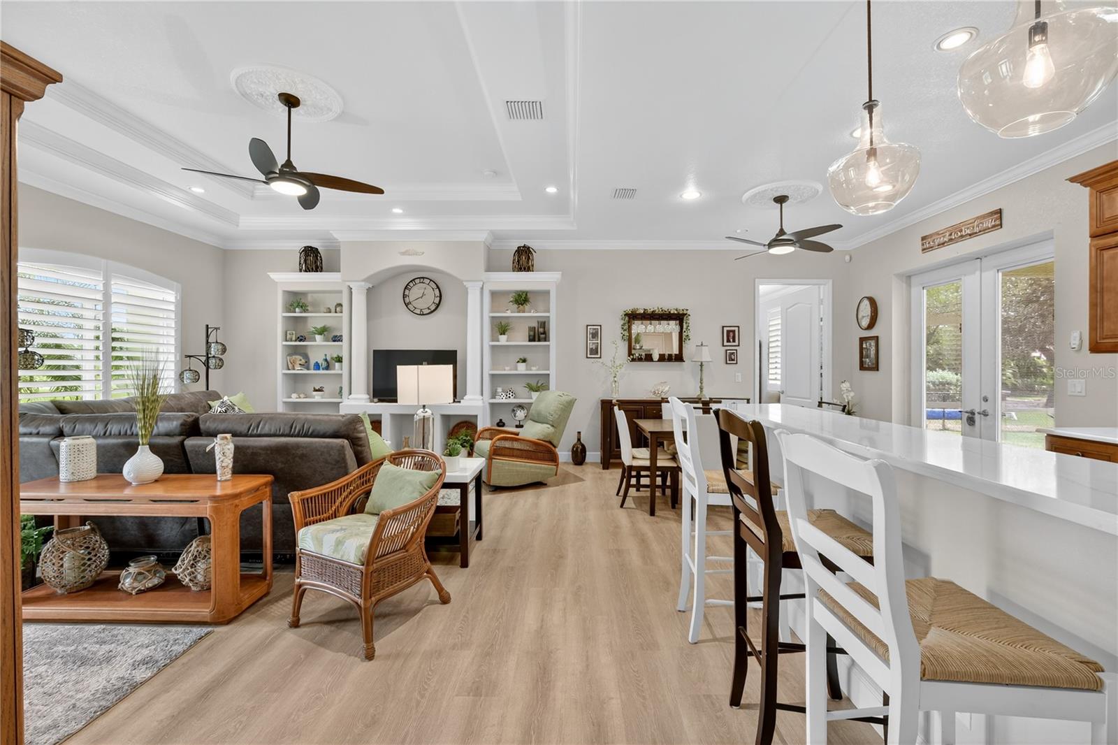 Image 24 of 57 For 18307 Lake Worth Boulevard