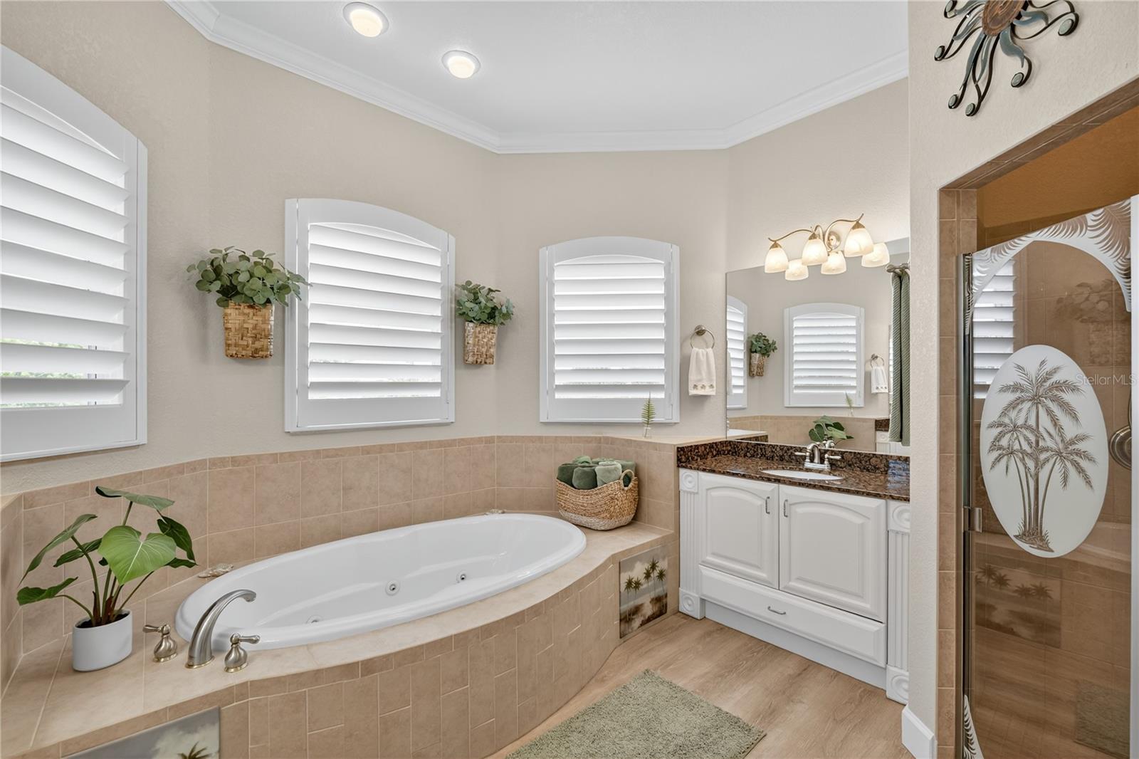 Image 31 of 57 For 18307 Lake Worth Boulevard