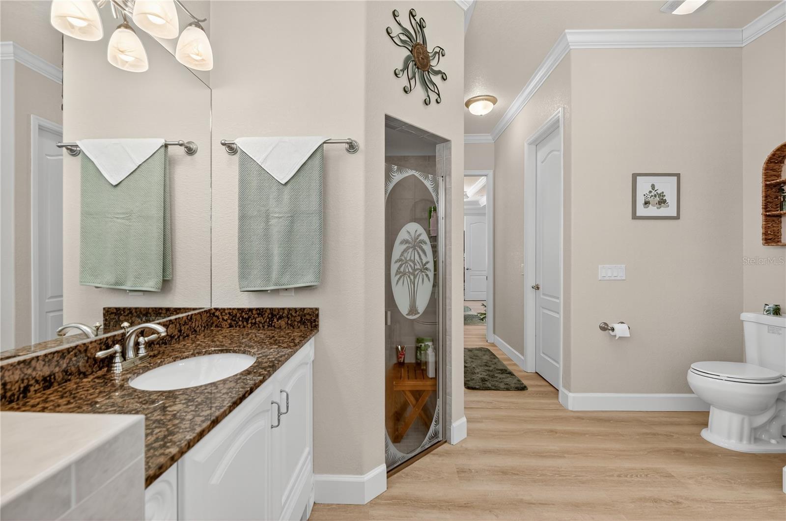 Image 32 of 57 For 18307 Lake Worth Boulevard