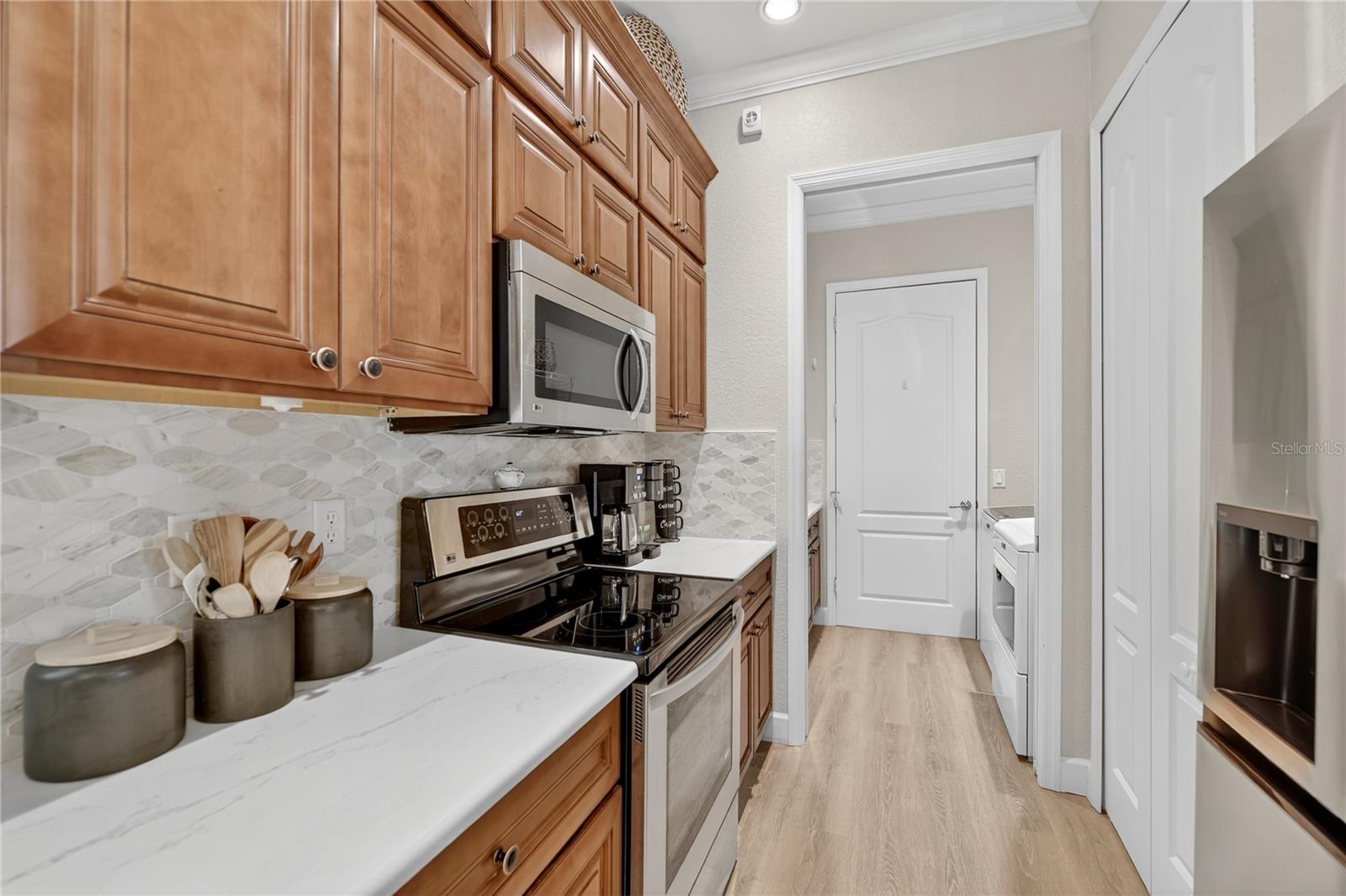 Image 36 of 57 For 18307 Lake Worth Boulevard