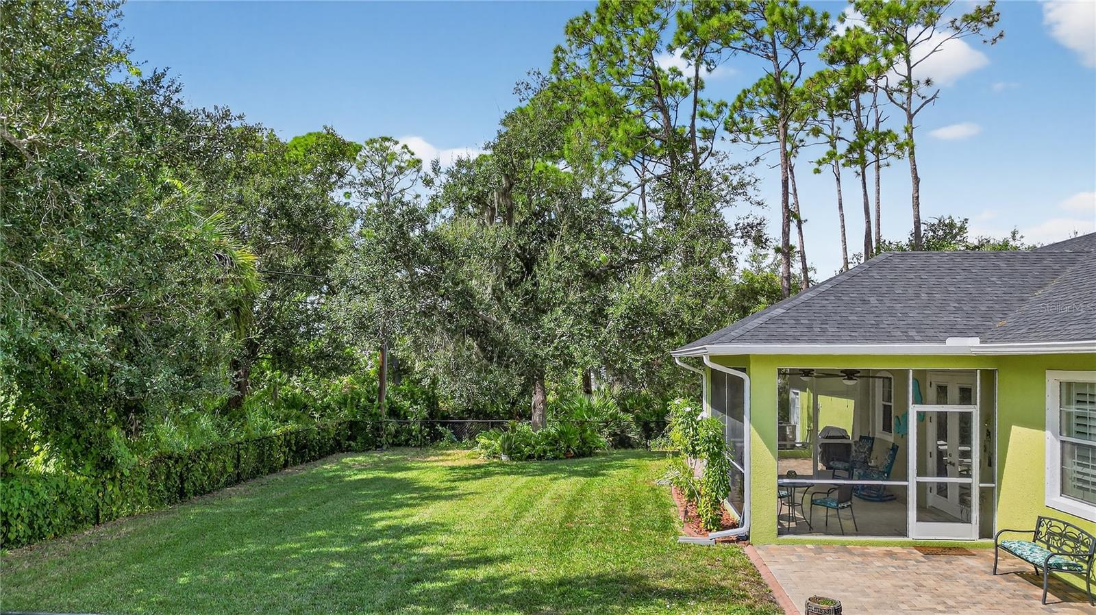 Image 43 of 57 For 18307 Lake Worth Boulevard