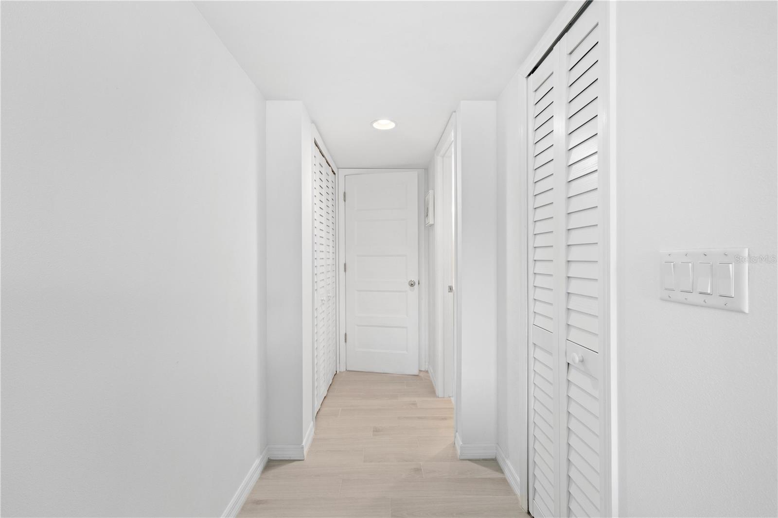 Image 15 of 49 For 1621 Boathouse Circle 125