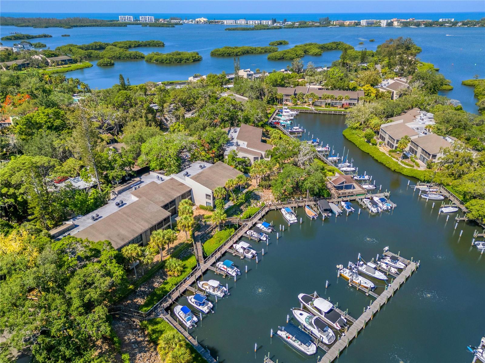 Image 42 of 49 For 1621 Boathouse Circle 125
