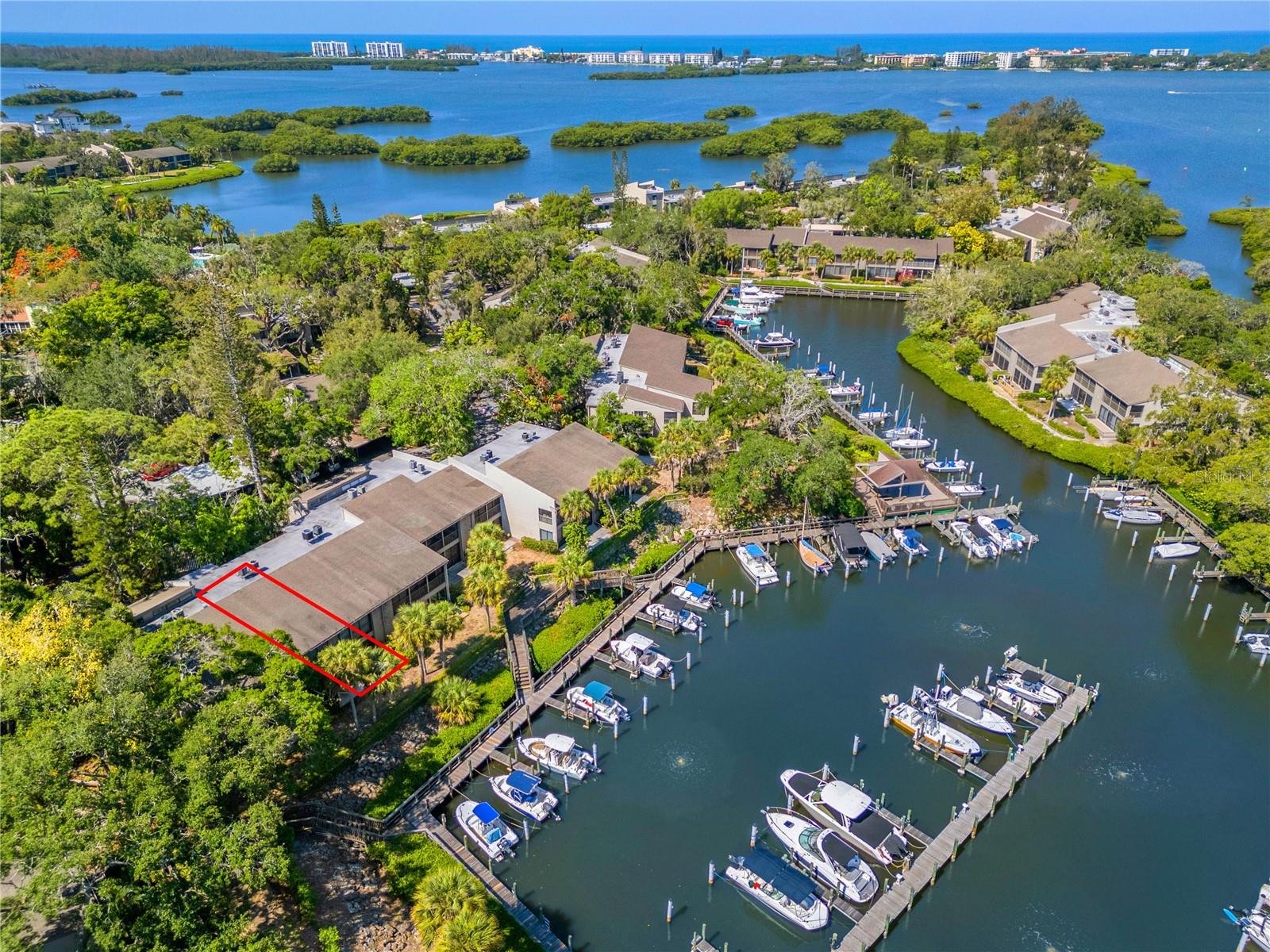 Image 43 of 49 For 1621 Boathouse Circle 125