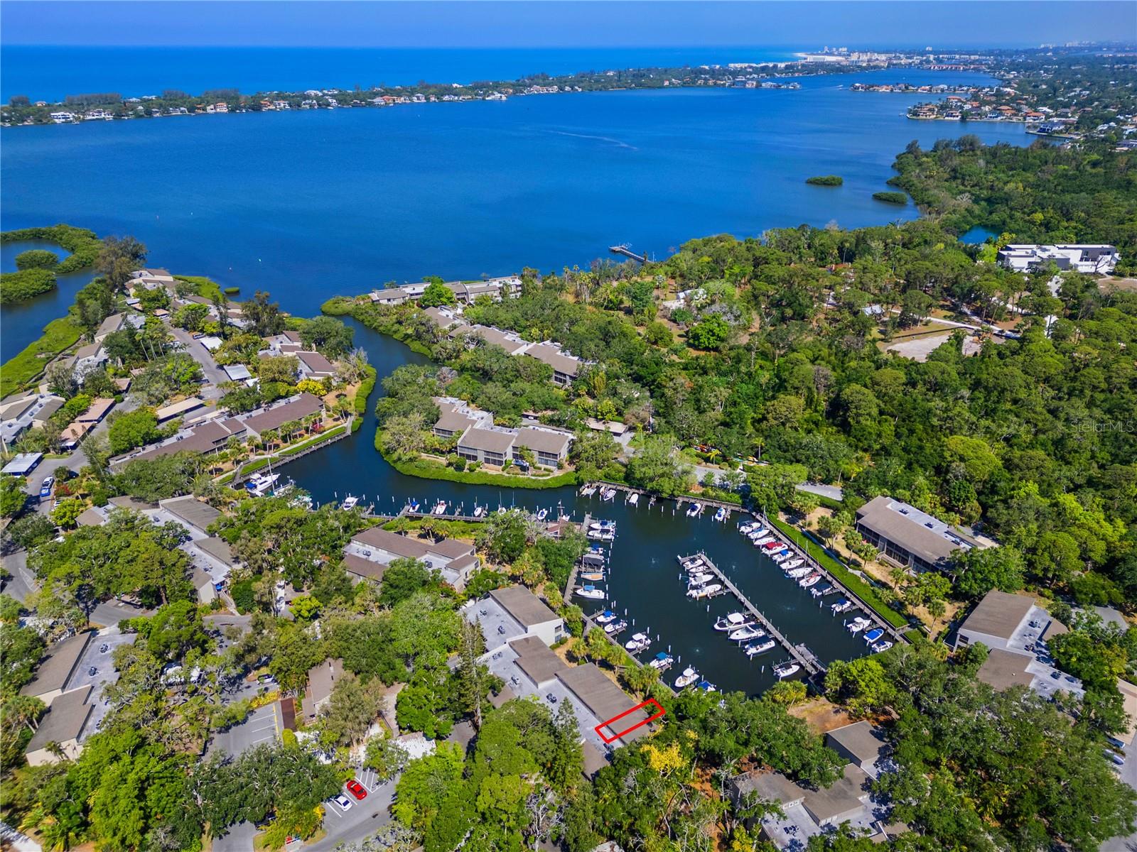 Image 47 of 49 For 1621 Boathouse Circle 125