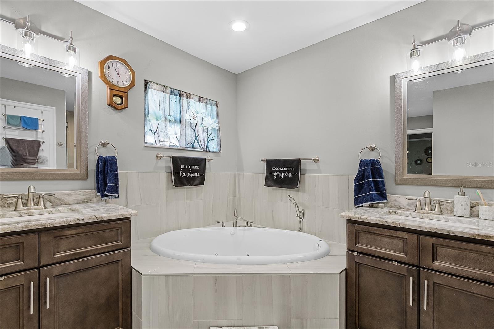 Image 15 of 27 For 24050 Bundy Court