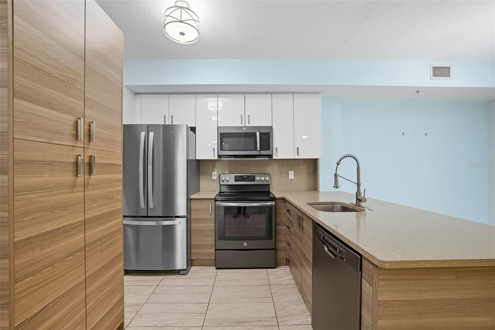 Details for 6401 Aragon Way 103, FORT MYERS, FL 33966