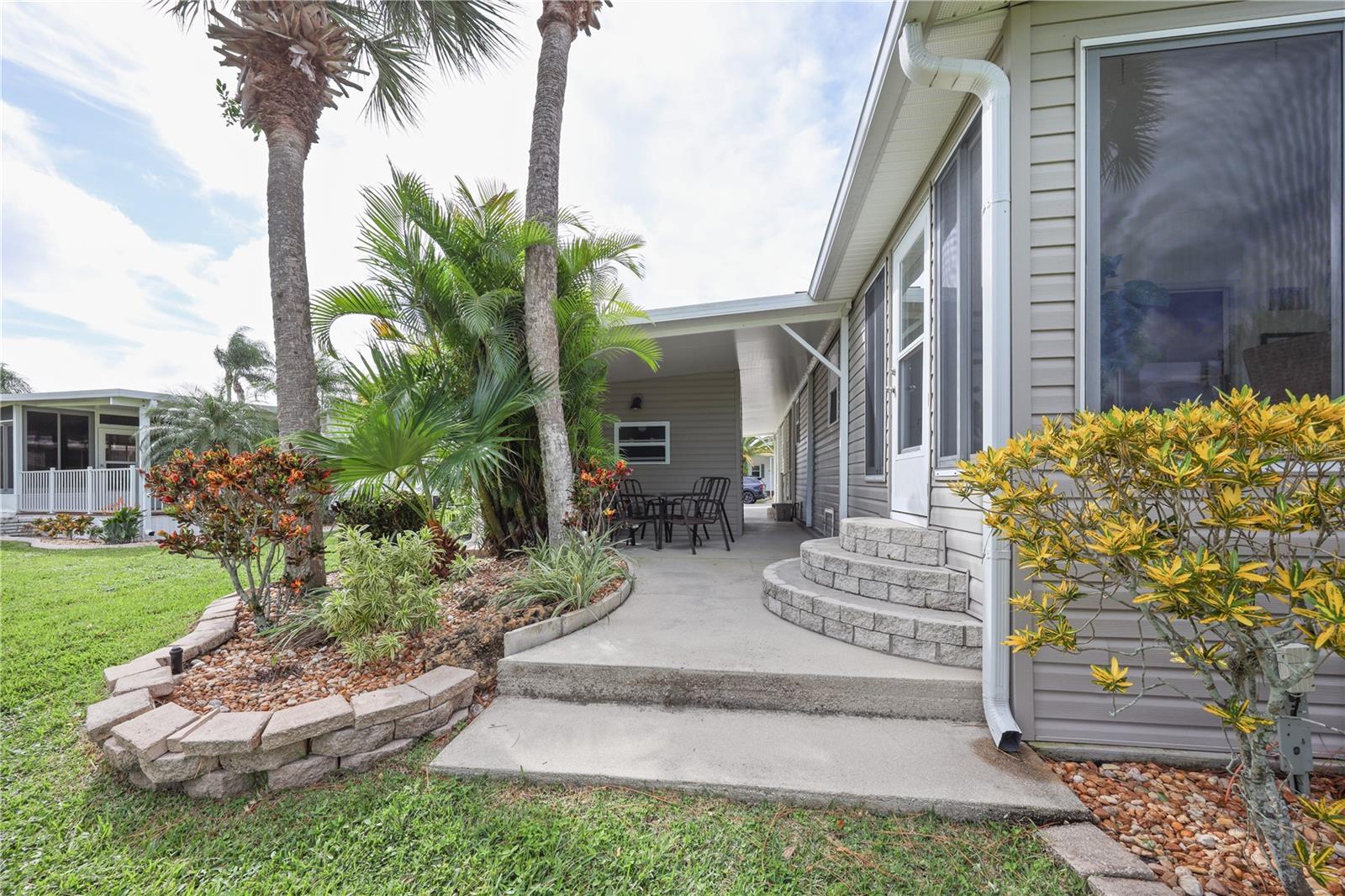 Image 10 of 100 For 2100 Kings Highway 778