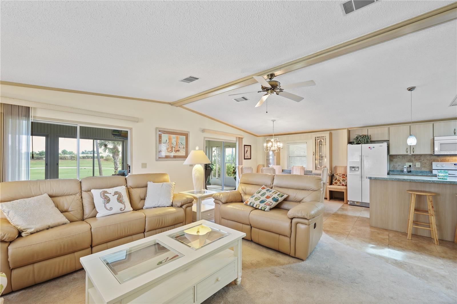 Image 21 of 100 For 2100 Kings Highway 778