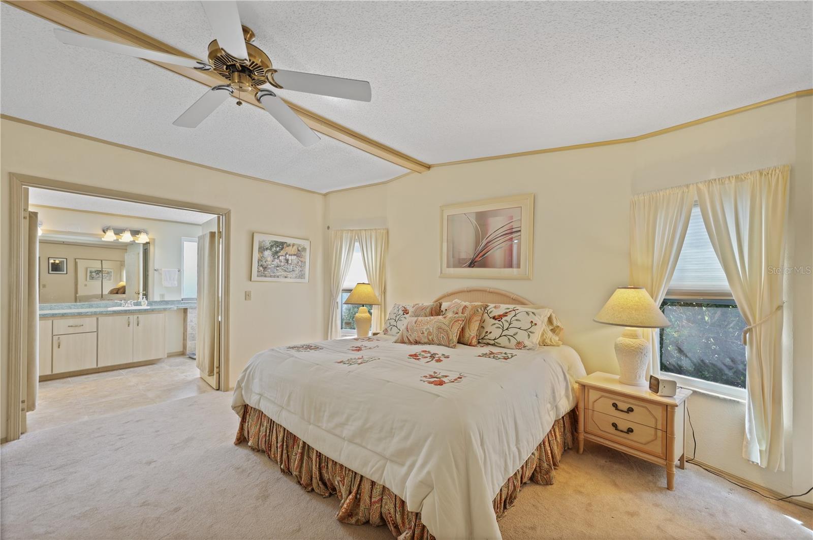 Image 31 of 100 For 2100 Kings Highway 778