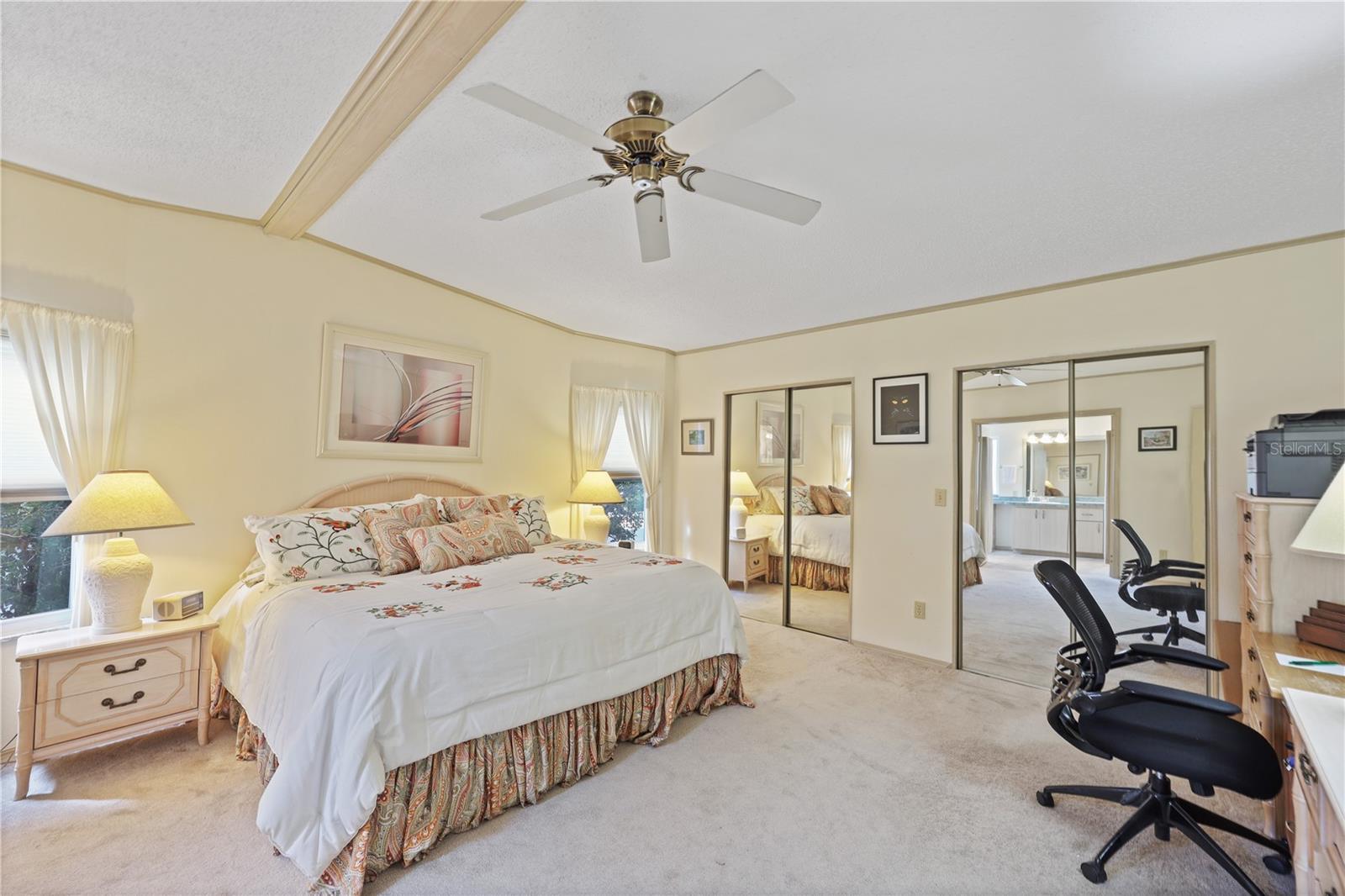 Image 32 of 100 For 2100 Kings Highway 778