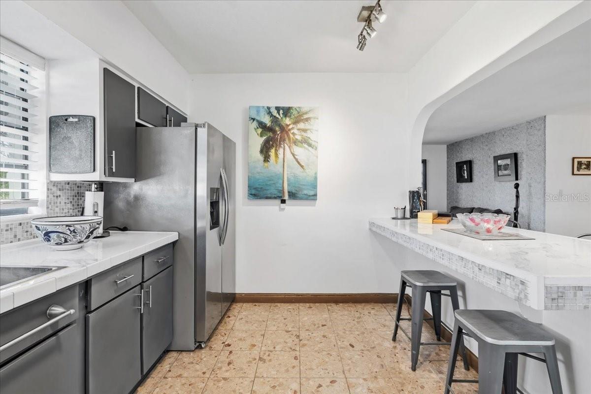 Image 13 of 46 For 124 Leland Se