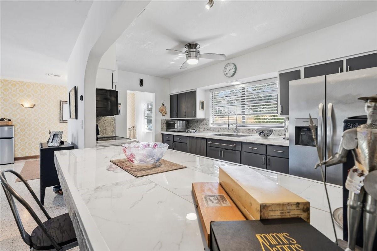 Image 15 of 46 For 124 Leland Se