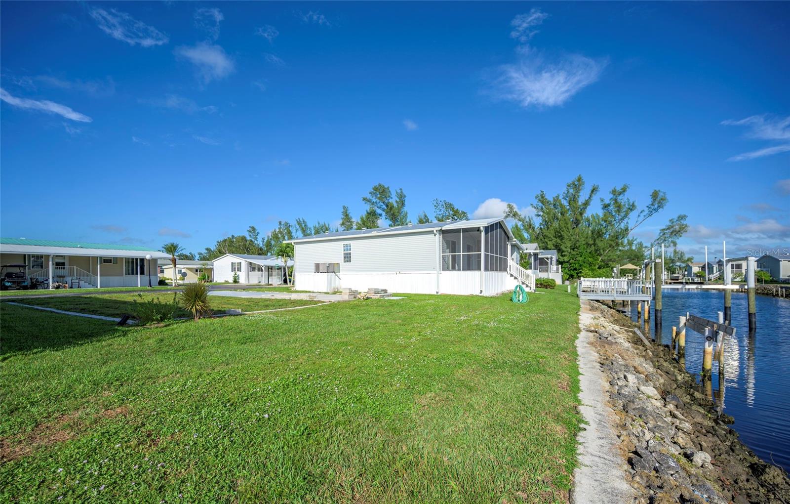 Image 15 of 25 For 4300 Riverside Drive 204