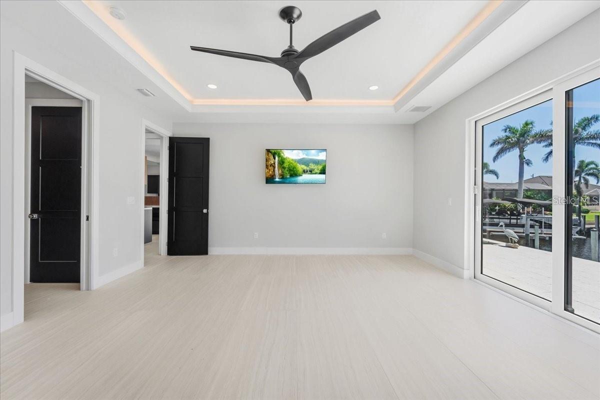 Image 18 of 73 For 1631 Casey Key Drive