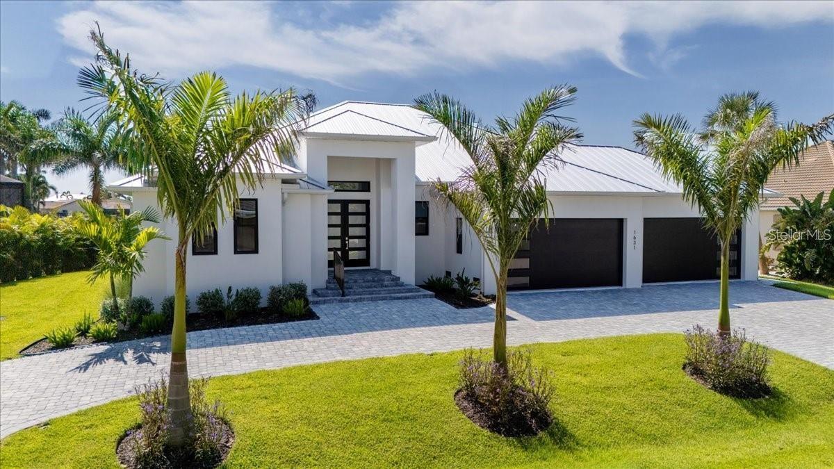 Image 3 of 73 For 1631 Casey Key Drive