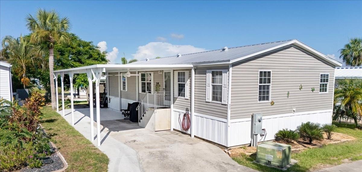 Image 2 of 61 For 3127 Bayside Parkway