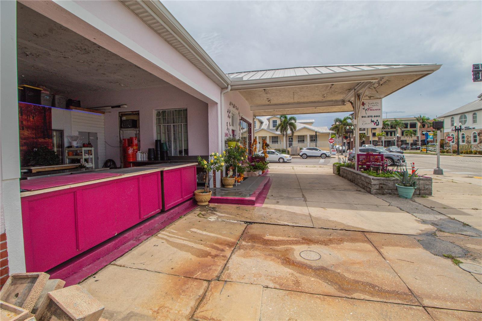 Image 13 of 19 For 140 Tamiami Trail