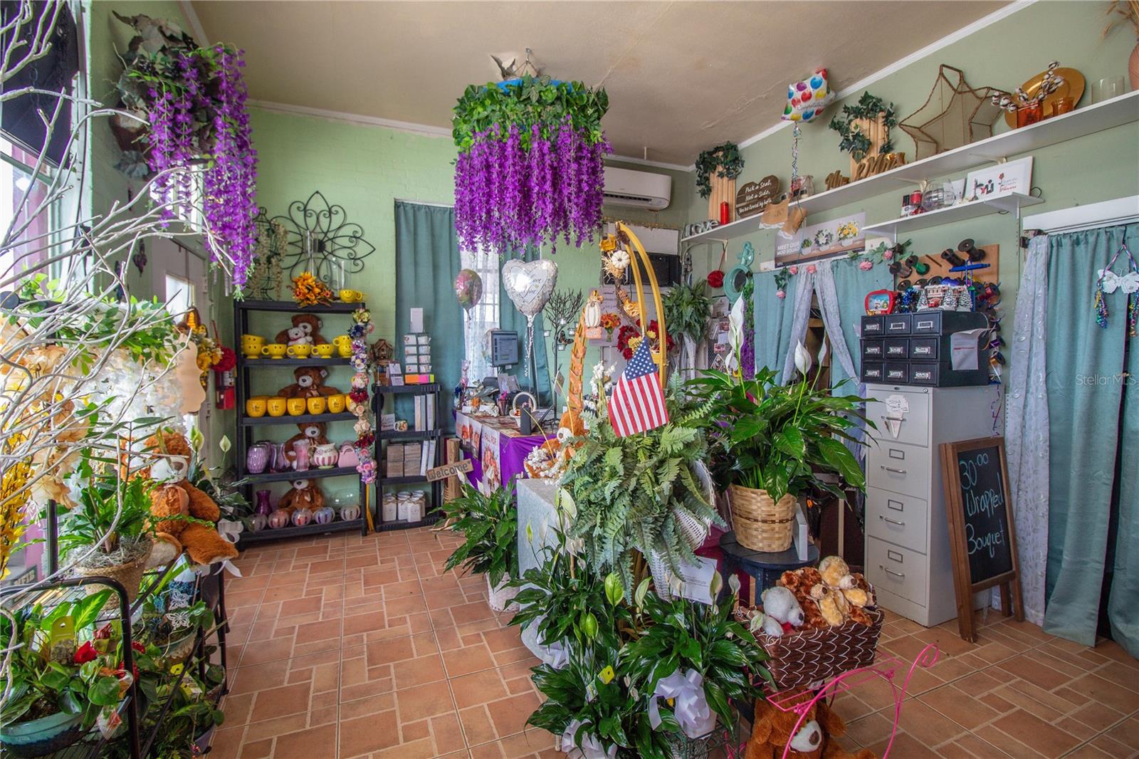 Image 8 of 19 For 140 Tamiami Trail