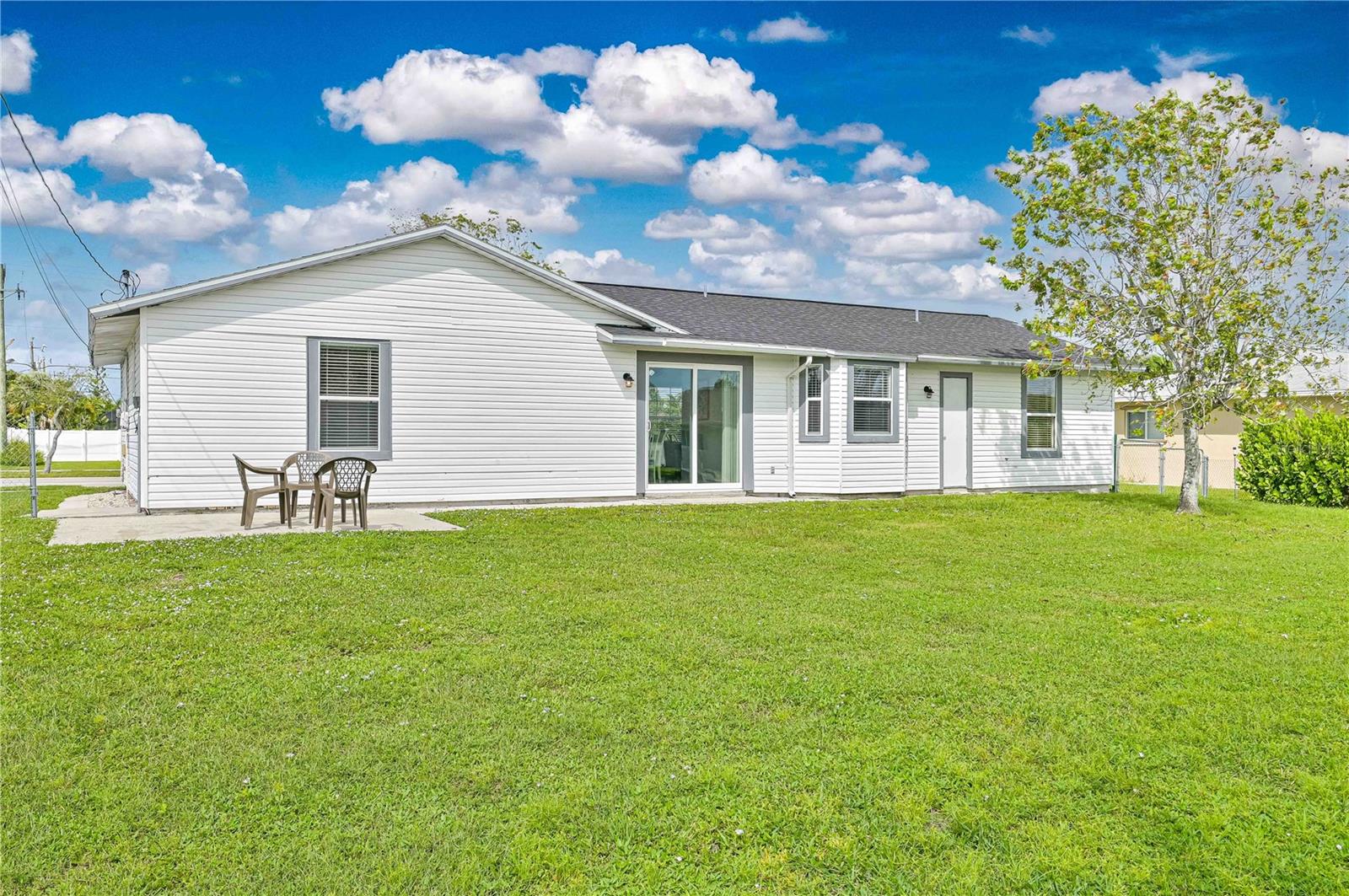 Image 17 of 18 For 1519 Academy Boulevard