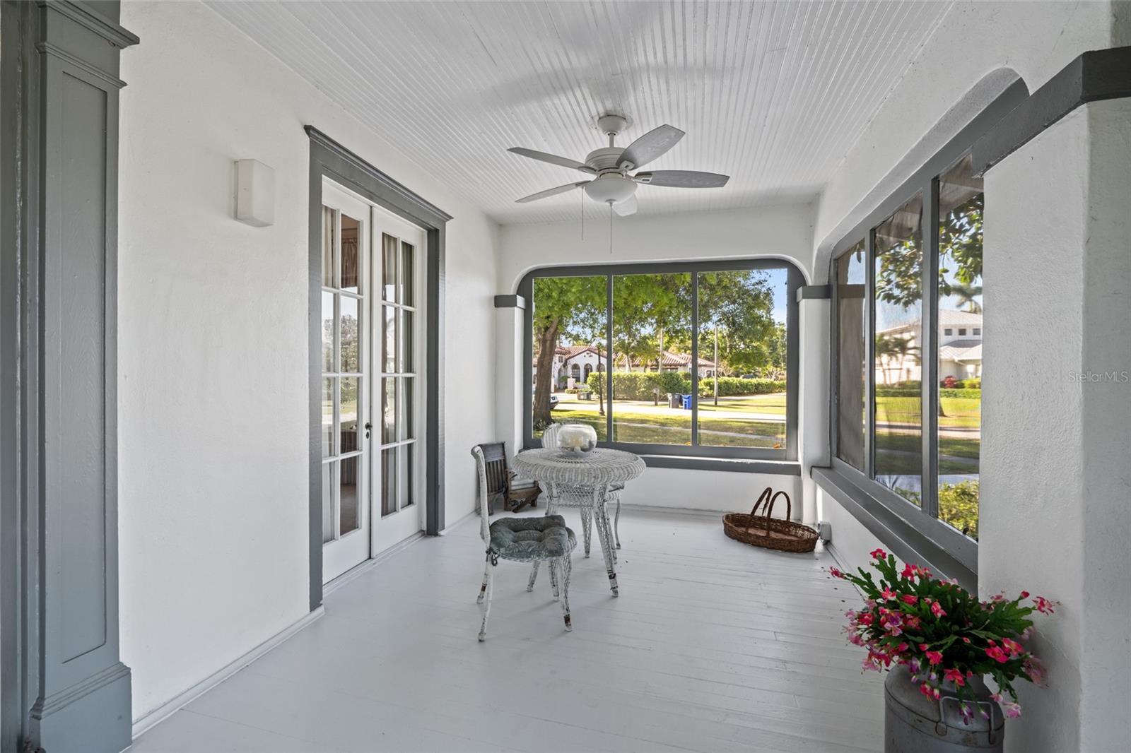 Image 11 of 88 For 3235 Avocado Drive