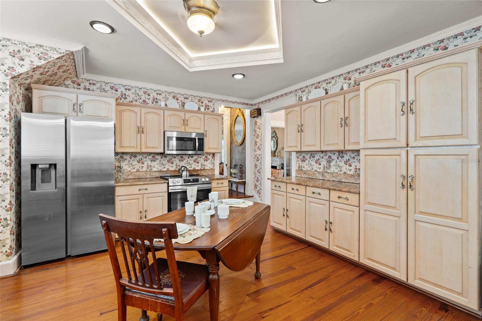 Image 31 of 88 For 3235 Avocado Drive