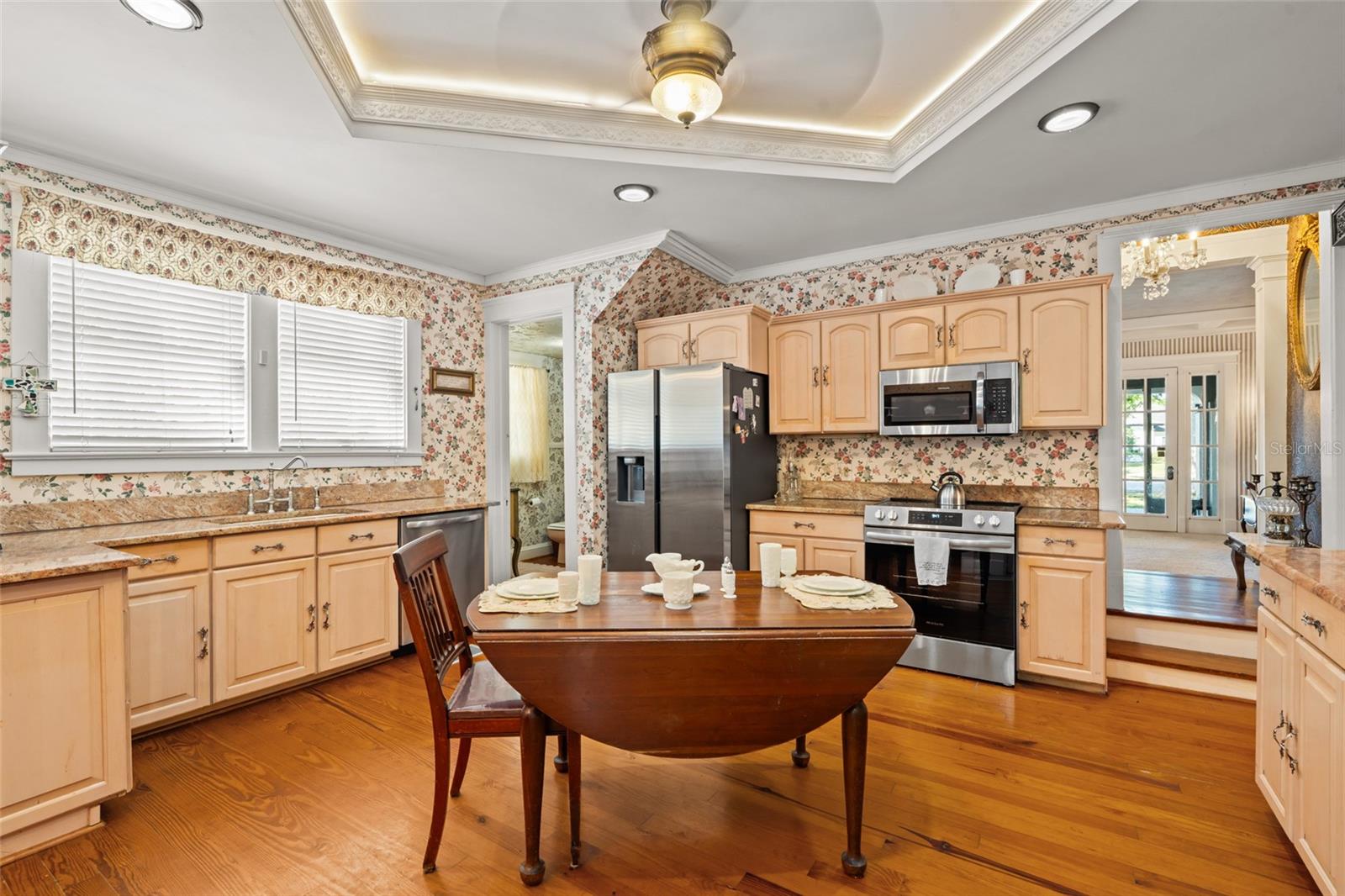 Image 35 of 88 For 3235 Avocado Drive