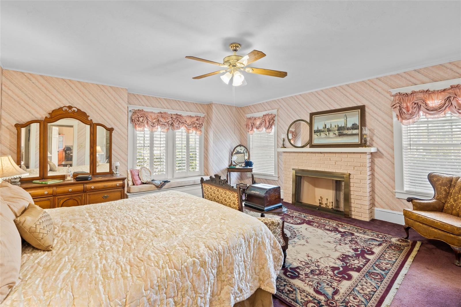 Image 37 of 88 For 3235 Avocado Drive