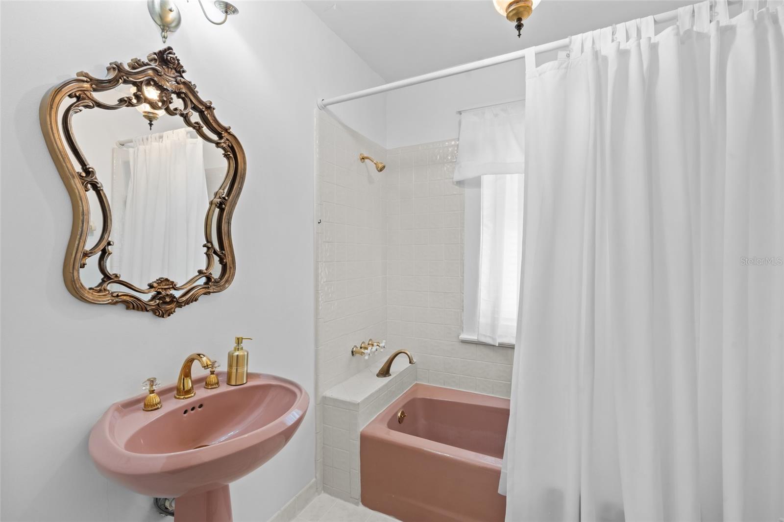 Image 48 of 88 For 3235 Avocado Drive