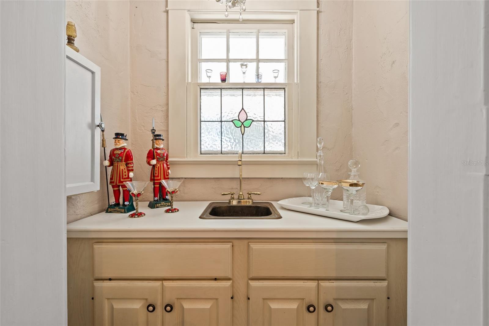 Image 60 of 88 For 3235 Avocado Drive