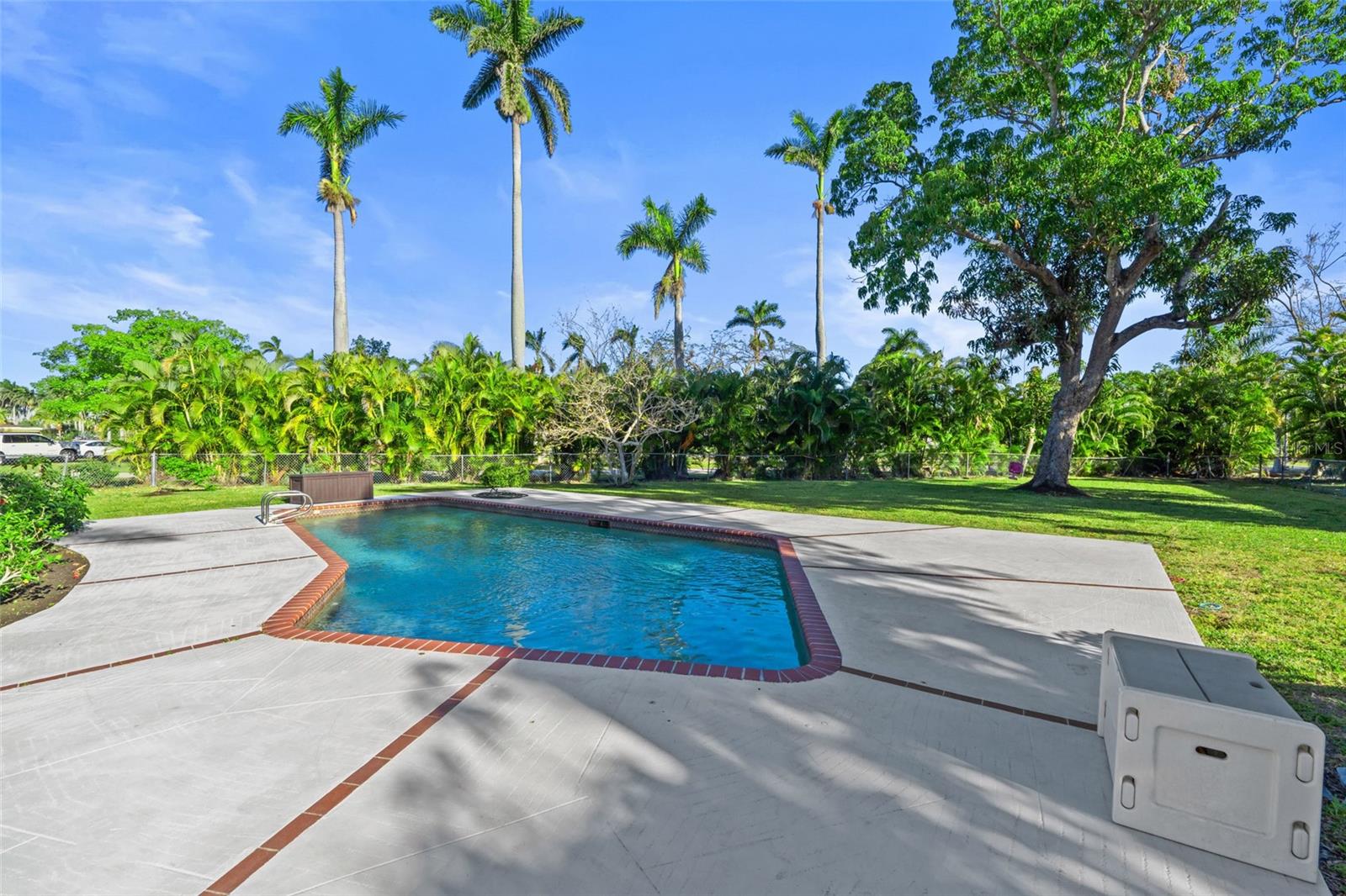 Image 72 of 88 For 3235 Avocado Drive