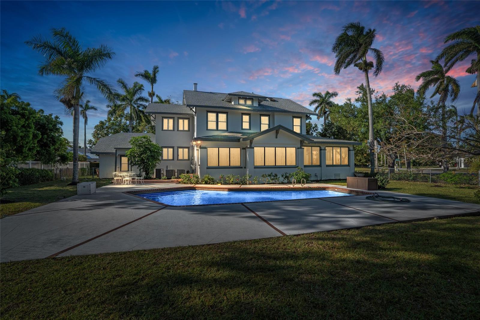 Image 76 of 88 For 3235 Avocado Drive