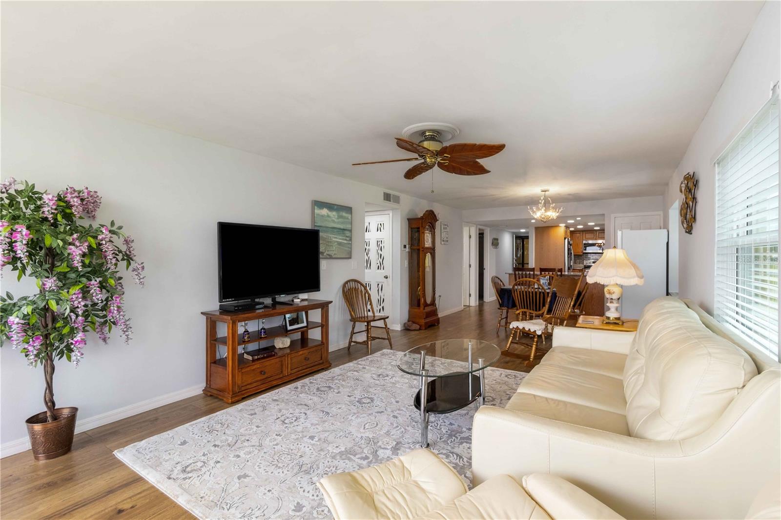 Image 14 of 51 For 14459 River Beach Drive 125