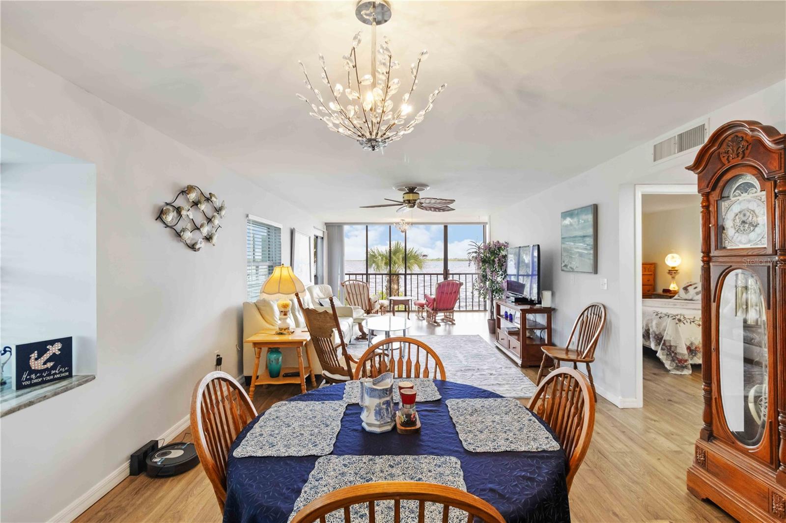 Image 16 of 51 For 14459 River Beach Drive 125