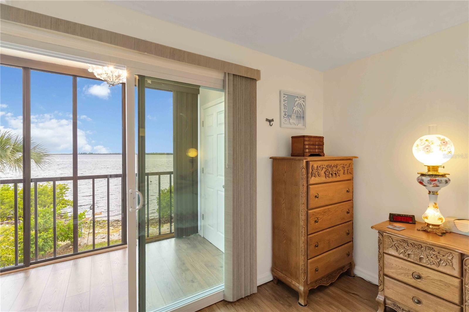 Image 27 of 51 For 14459 River Beach Drive 125