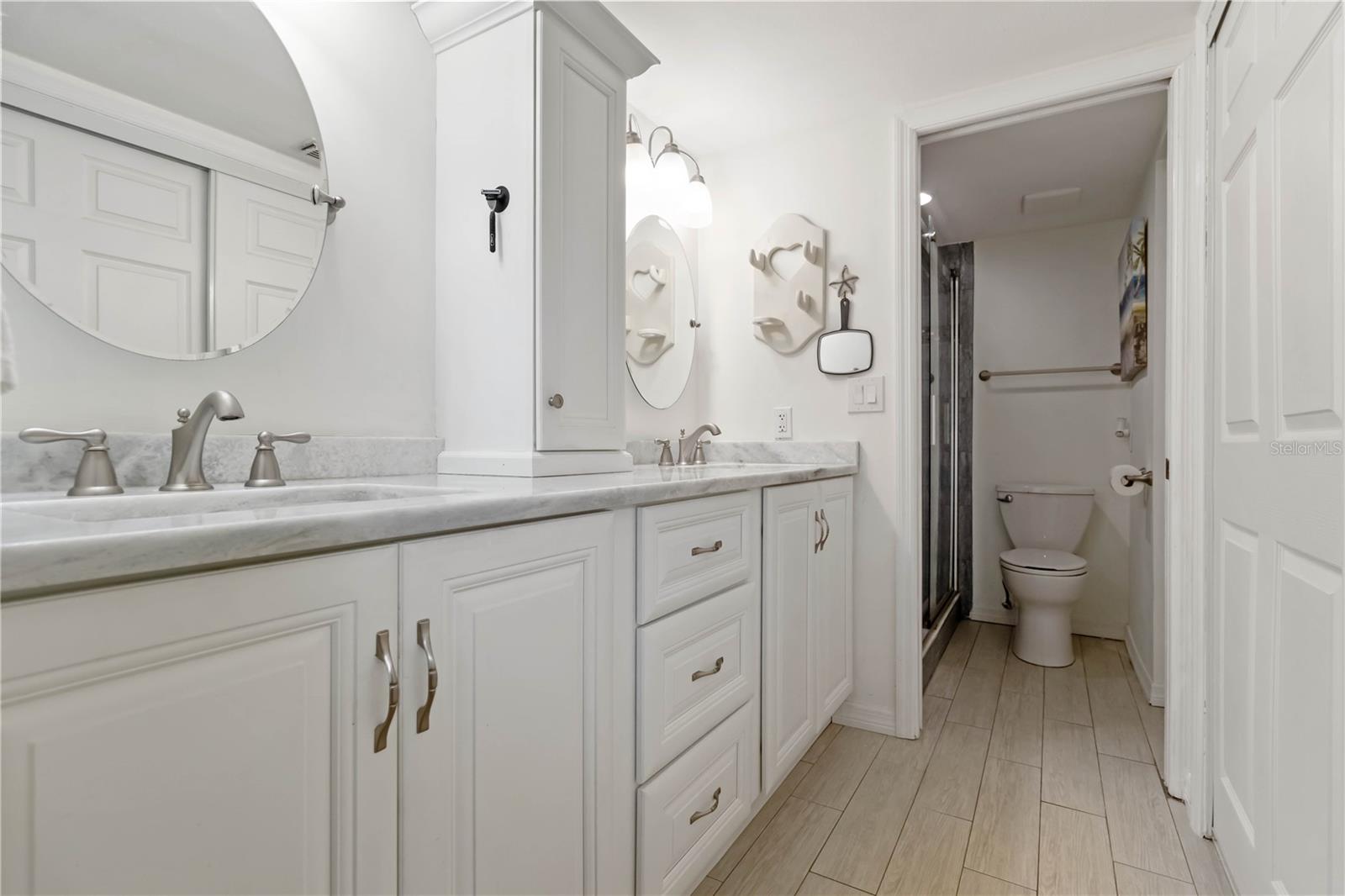 Image 29 of 51 For 14459 River Beach Drive 125